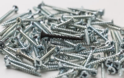 Using Wood Screws vs. Drywall Screws